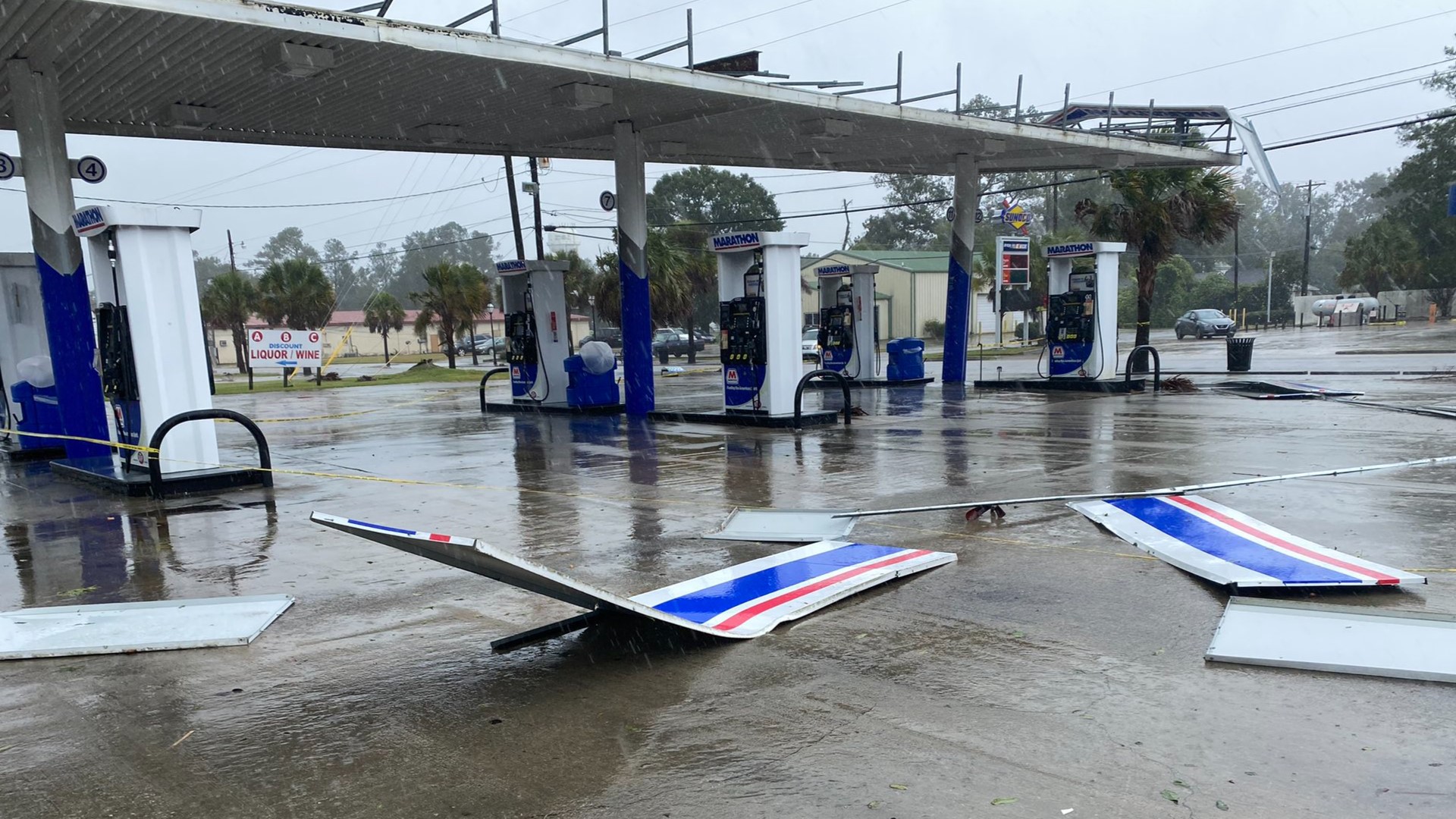 Hurricane Ian Makes Landfall In South Carolina With More Flooding