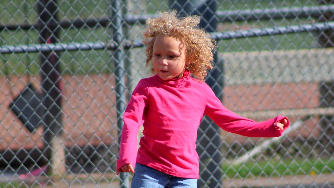 Lawsuit seeks $1M after Michigan teacher cuts girl's hair - Vimarsana News