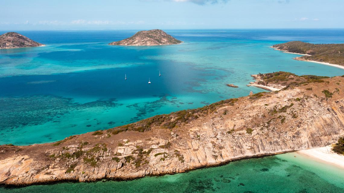Suzanne Rees Luxury Australian cruise canceled after passenger found dead on remote ...