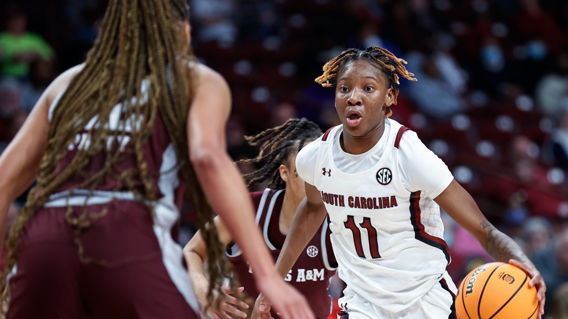 No. 1 South Carolina stays perfect in showdown win over No. 3 LSU