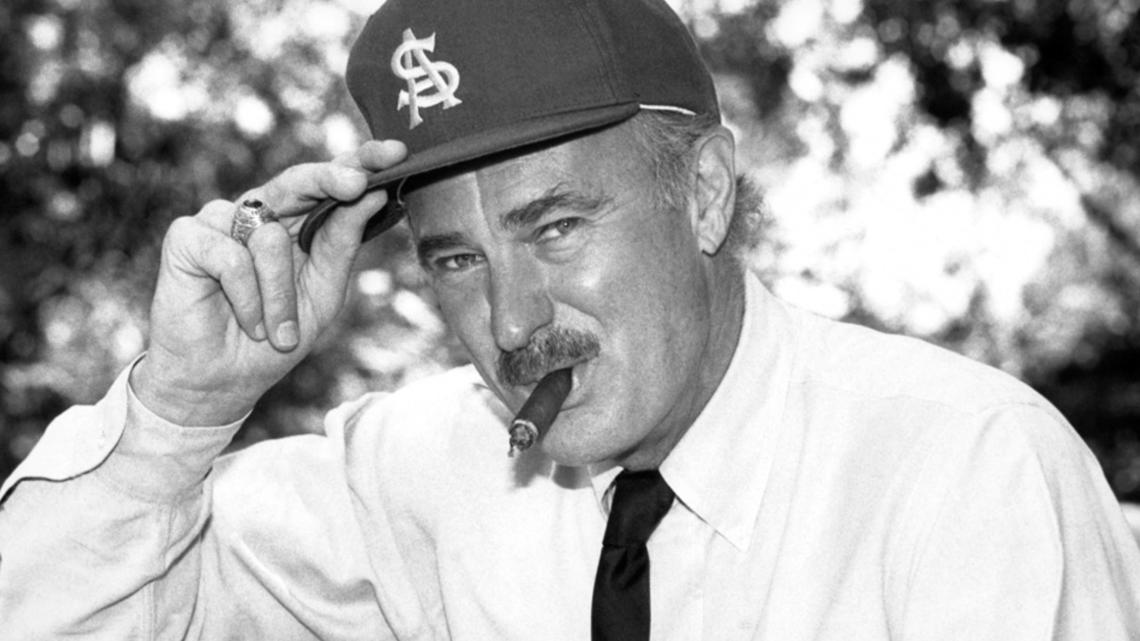 Dabney Coleman, actor known for smarmy villains, dies at 92 - Vimarsana News