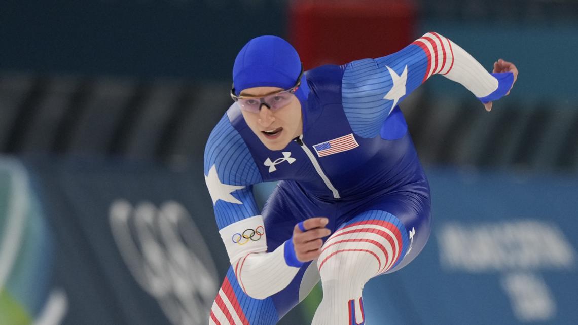 Did Jordan Stolz win his 2nd gold medal in the 500 meters speed skating race?