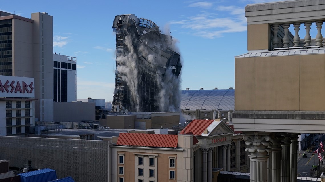 WATCH Trump Plaza Atlantic City set for implosion - Vimarsana News