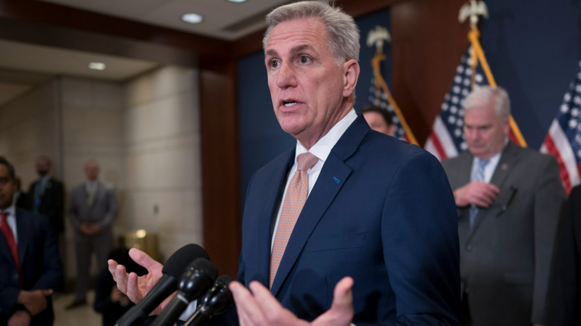 Lawmakers react to Trump indictment