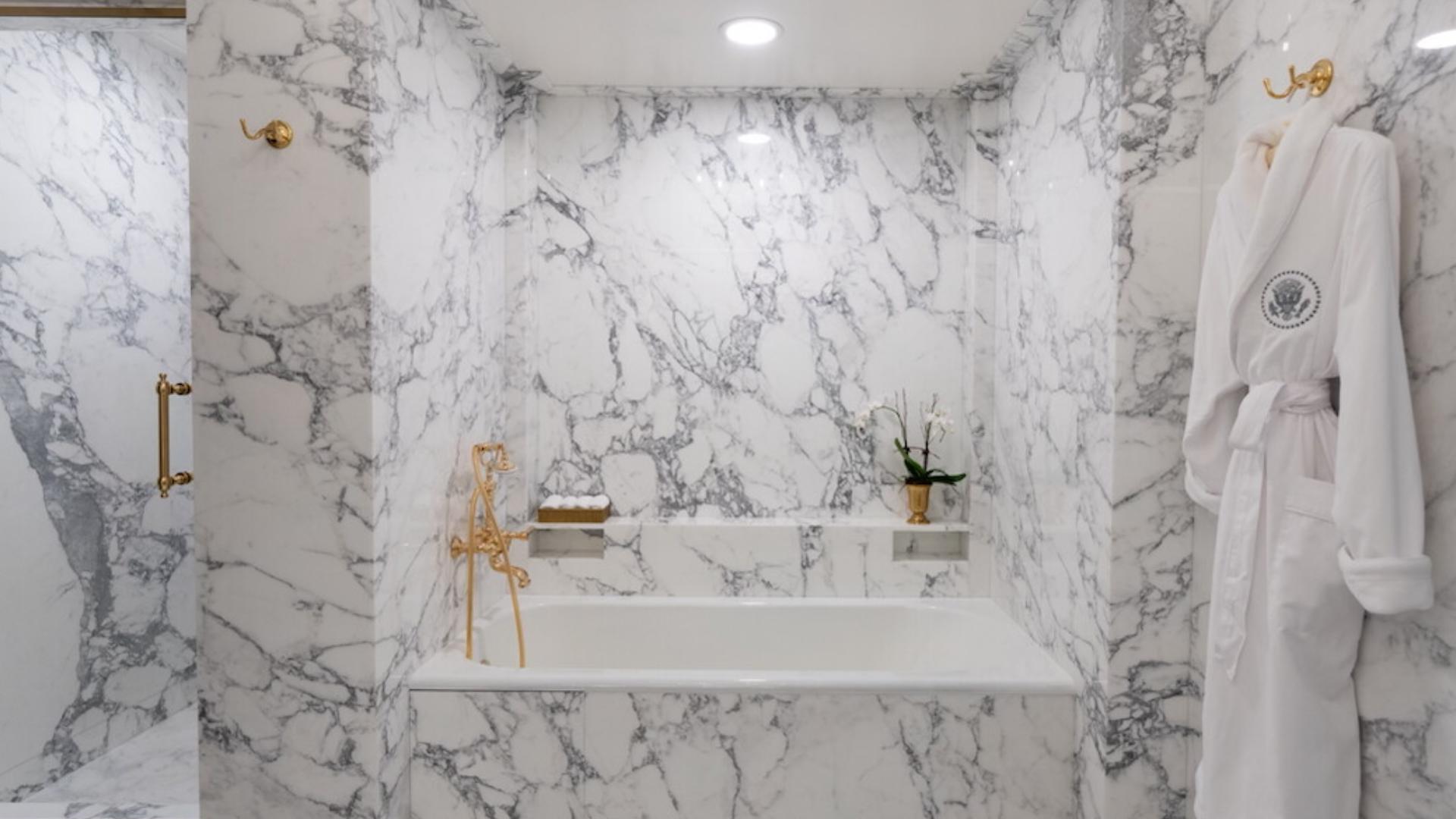 White House Art Deco Bathroom