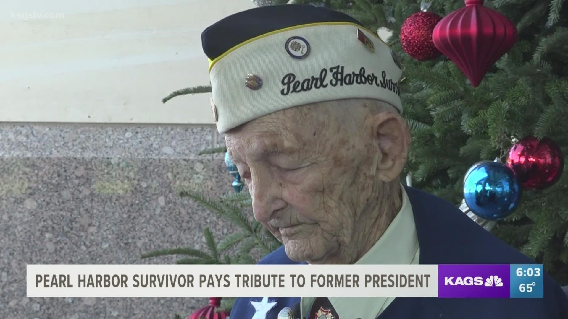 Sponsored by Wreaths Across America and the George Bush Library, the ceremony began exactly 80 years after the attack on Pearl Harbor