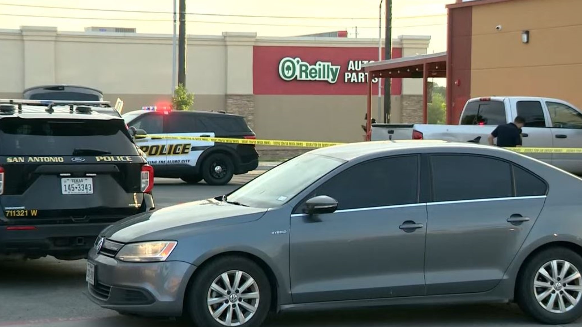 Man shot twice in west-side shooting, police say | wltx.com