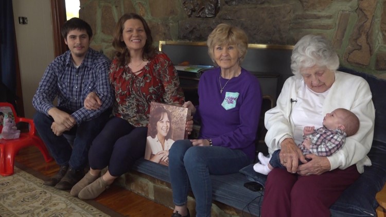 Arkansas great-great-great grandma becomes head of 6 generations