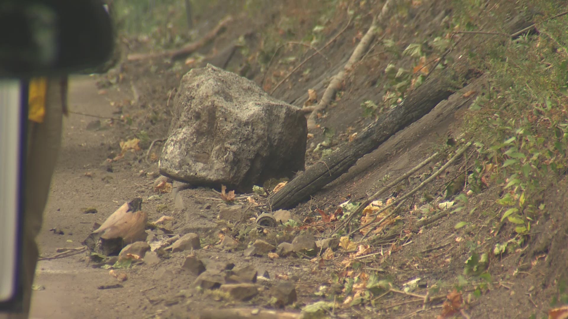 KGW's Pat Dooris got to see the damage left behind by the Eagle Creek Fire along Interstate 84.