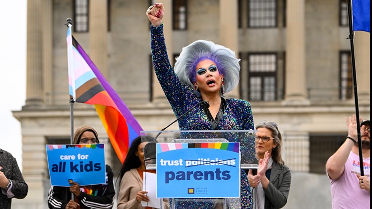 Trump-appointed federal judge rejects Tennessee's anti-drag law as too broad, too vague