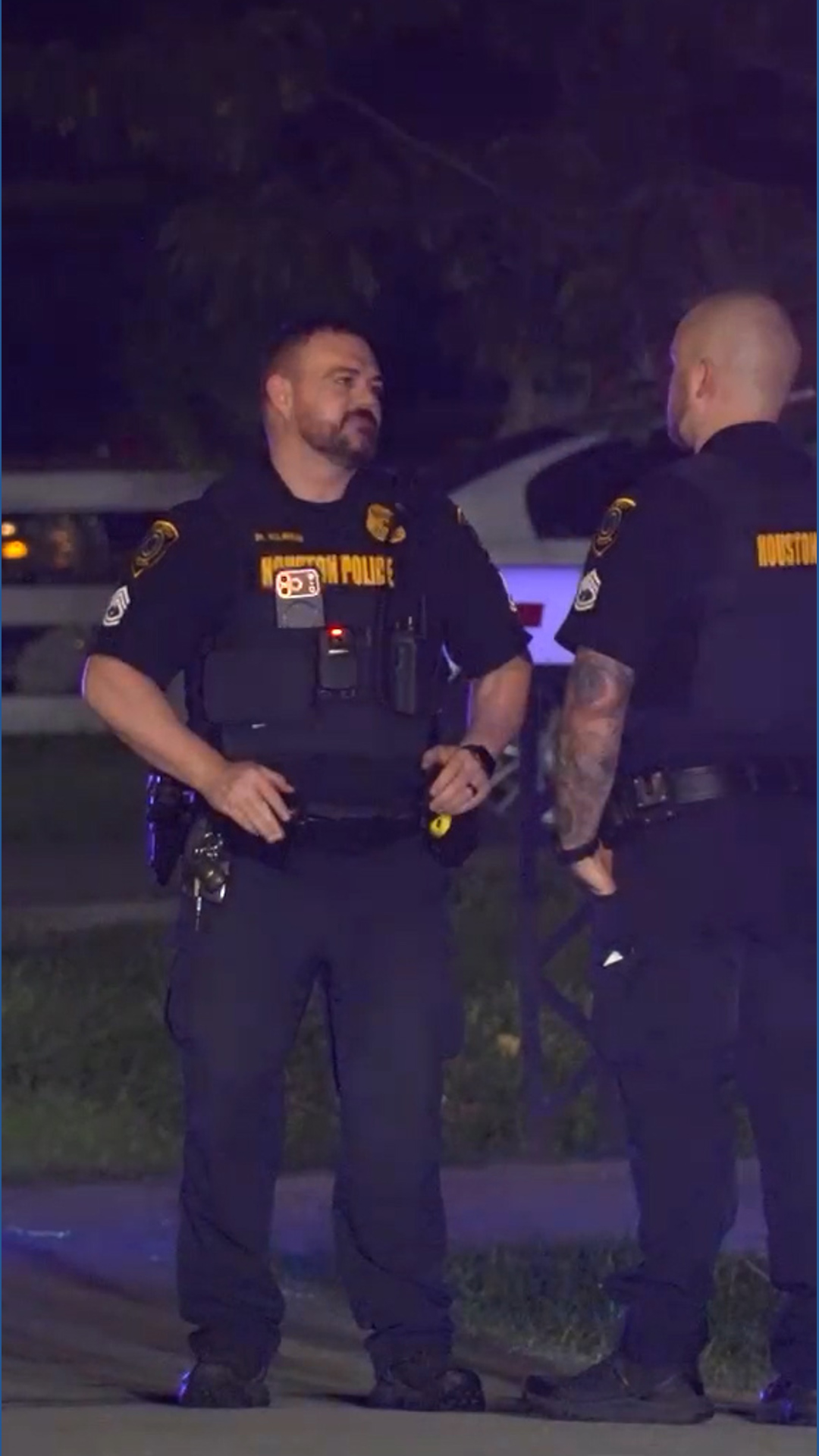 Houston homeowner shoots man accused of breaking into car, police say ...