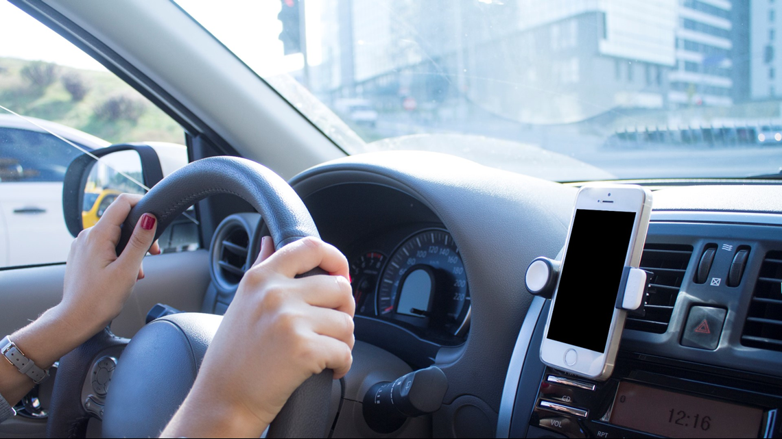 South Carolina goes hands-free: New driving law takes effect Sept. 1