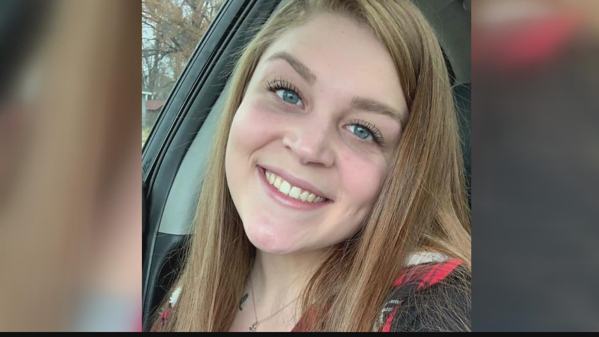 A man is facing murder charges after police said he decapitated his pregnant ex-girlfriend in Alton, Illinois. Liese A. Dodd, 22, was found dead on Thursday.