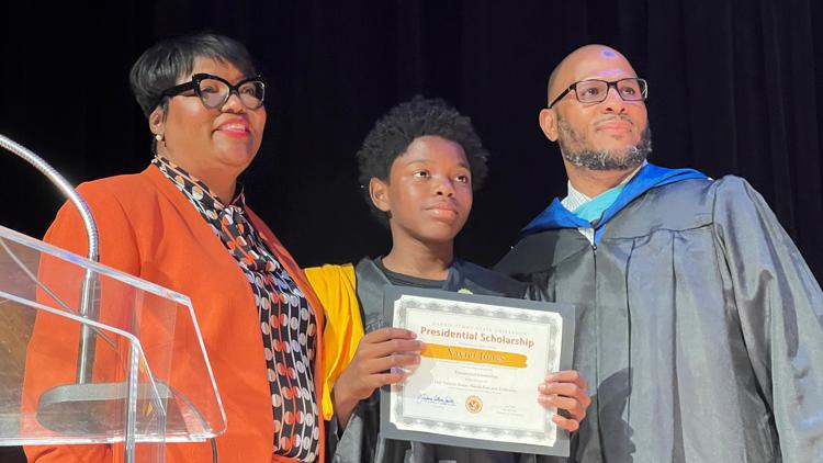 8th grader walks 6.5 miles to graduation, receives four-year scholarship