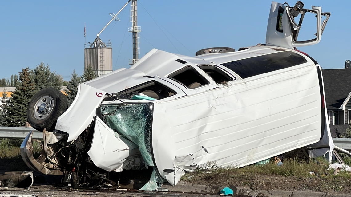 Crash in Idaho Falls kills 6, injures 10 - Vimarsana News