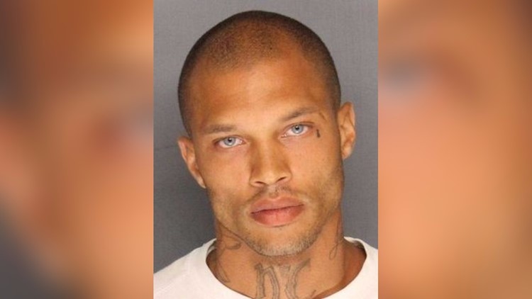 'Hot Felon' out of prison, ready to model