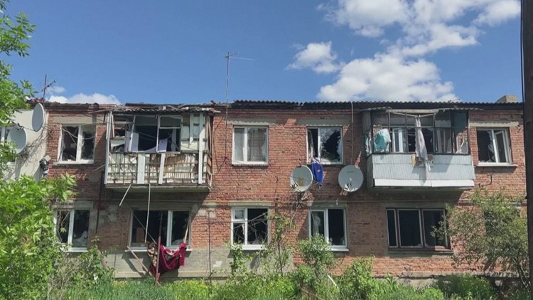 Ukrainians Attempt Return to Normal Life