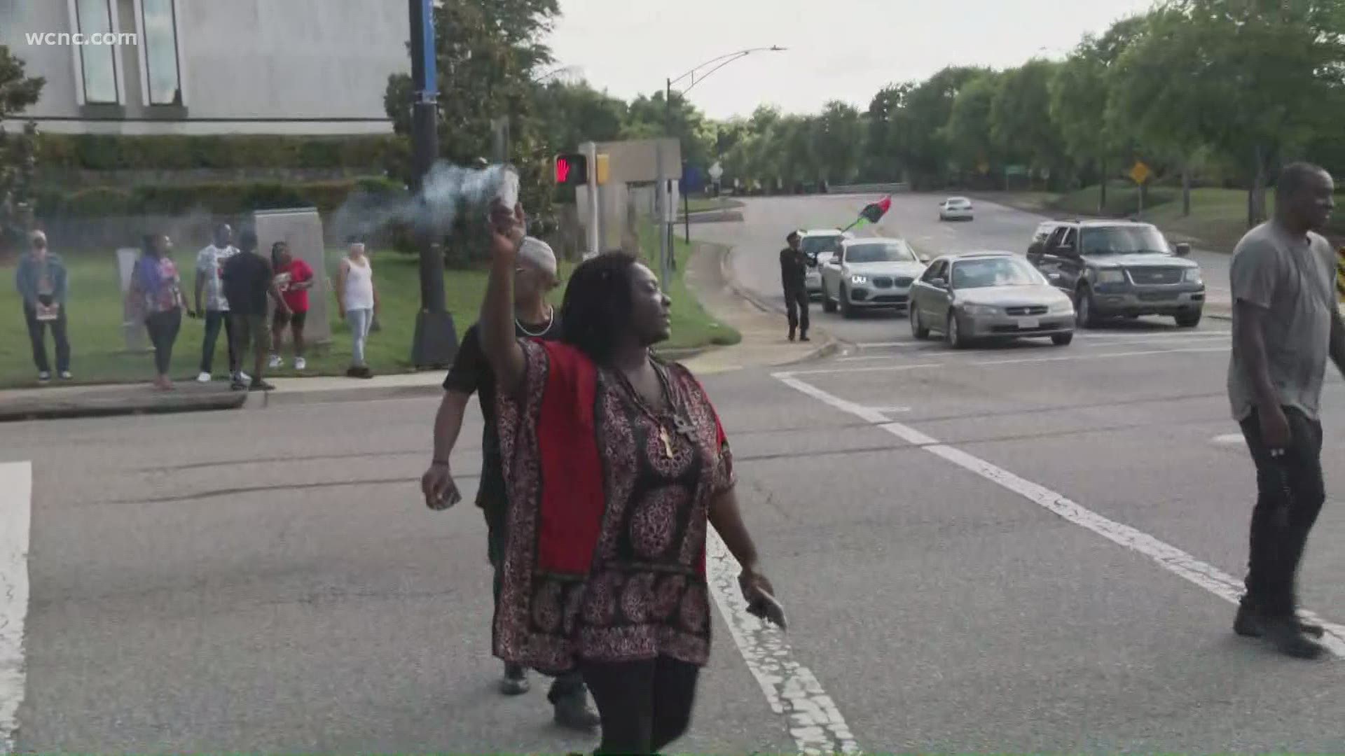 Hunter Saenz gets a look at protests a day after larger actions were taken Wednesday night.