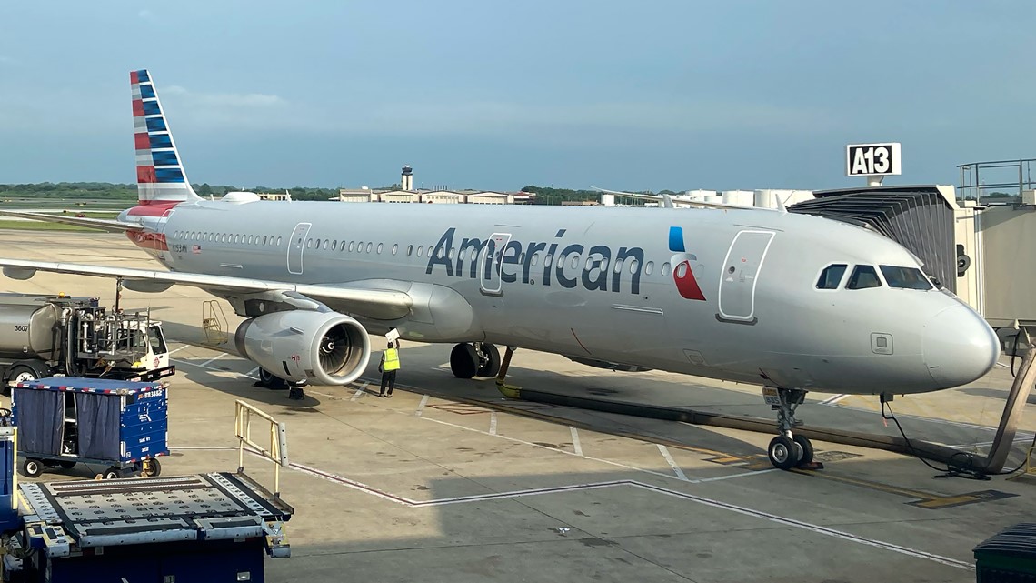 'Pressurization issue' on American Airlines flight out of CLT | wltx.com