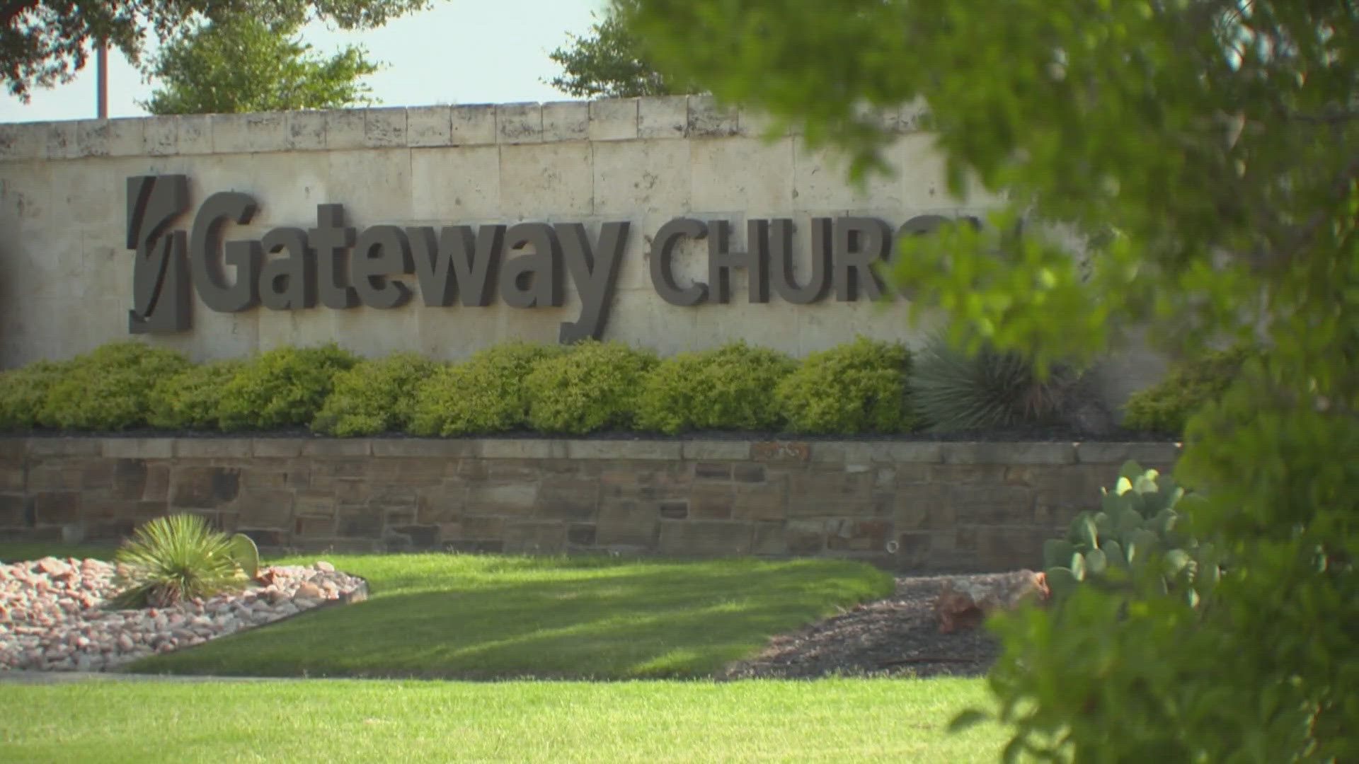 Gateway Church is canceling its annual conference in the wake of child sex abuse allegations against founding pastor Robert Morris.