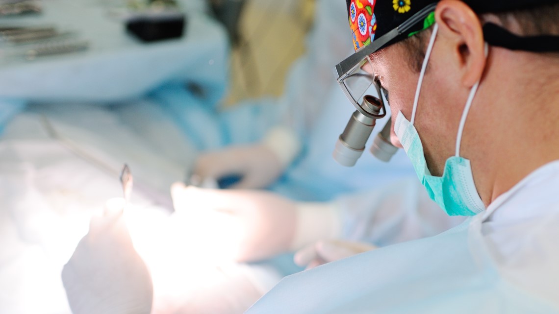 Some patients with knee, hip replacements say parts began to fail - Vimarsana News
