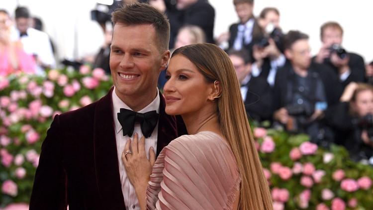 Tom Brady and Gisele Bündchen hire divorce lawyers: Report