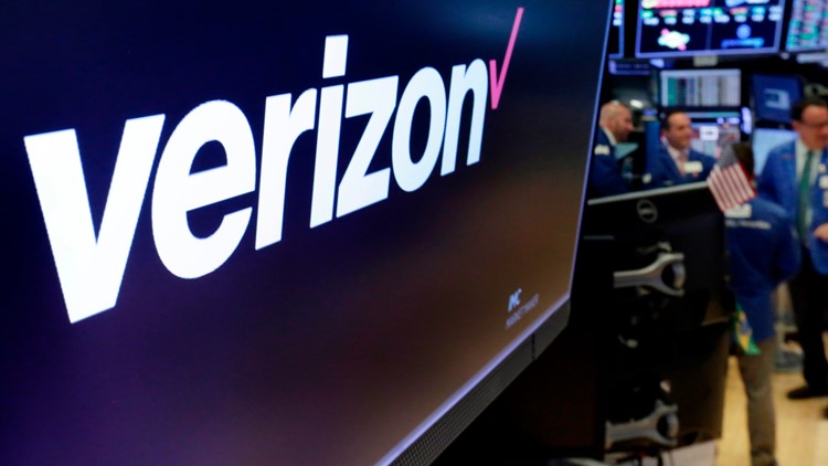 Verizon hiring almost 1,000 people for work from home job