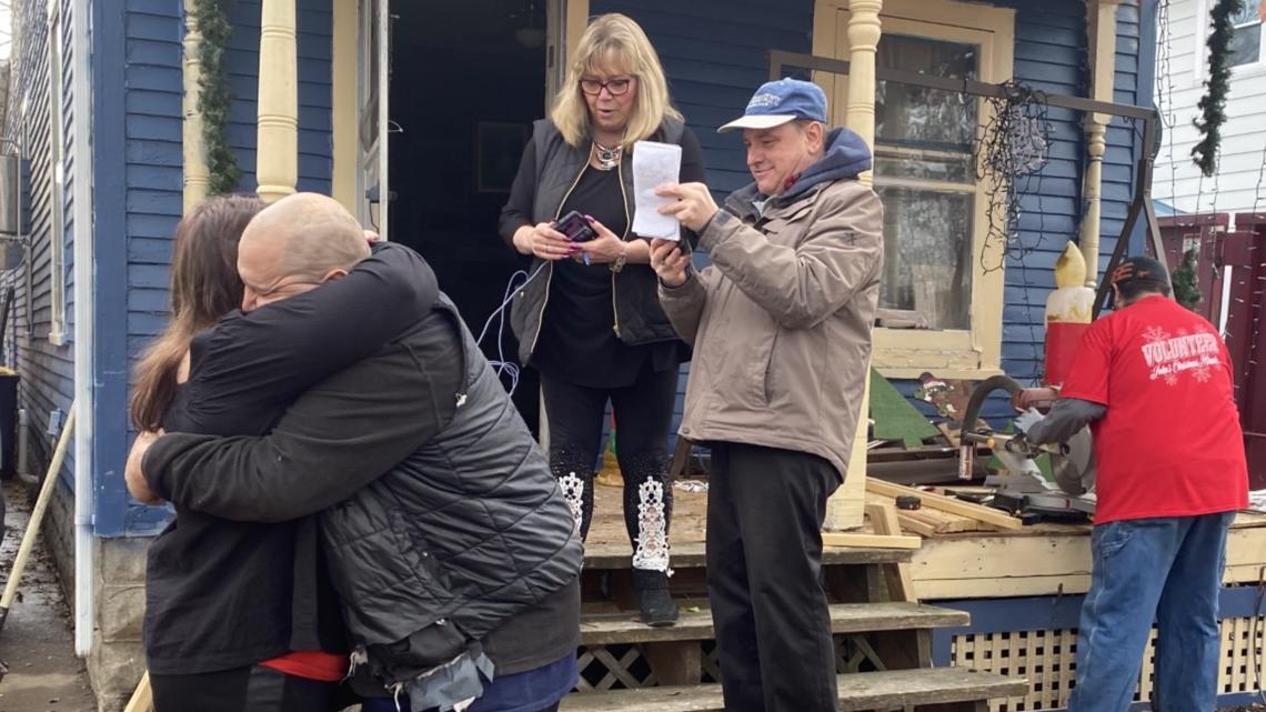 Ashtabula man receives 'Miracle on 8th Street' - Vimarsana News