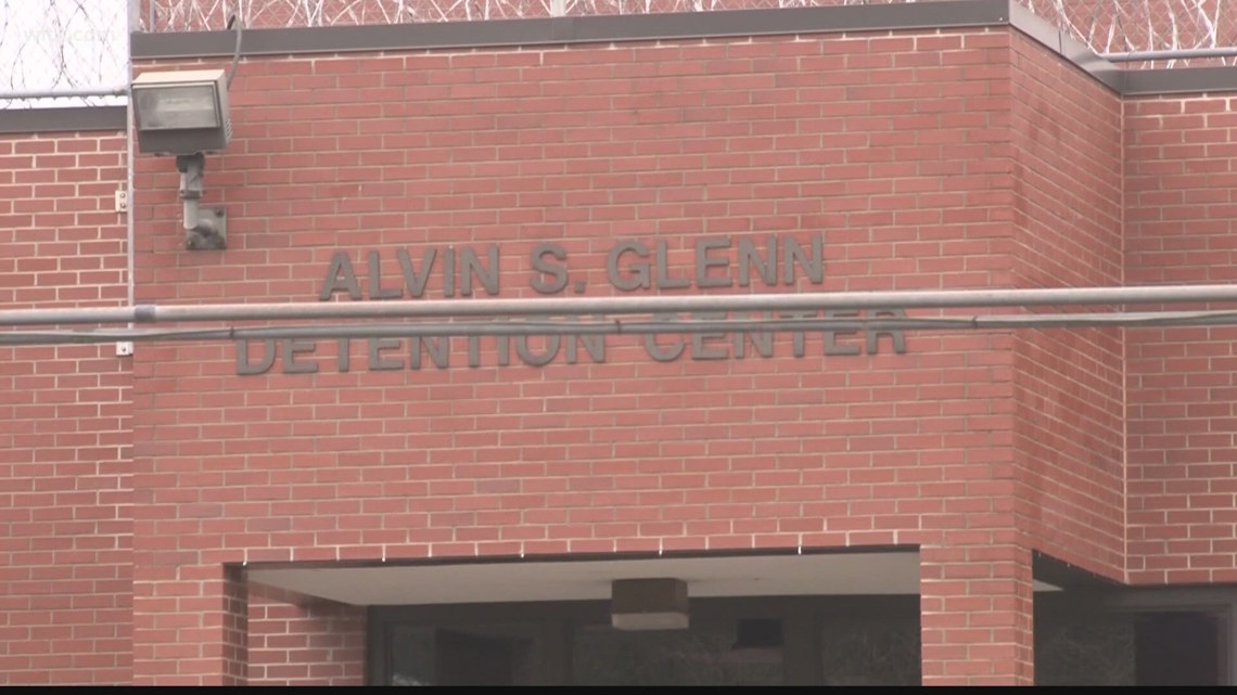 Alvin S. Glenn jail detainee found unresponsive in cell | wltx.com