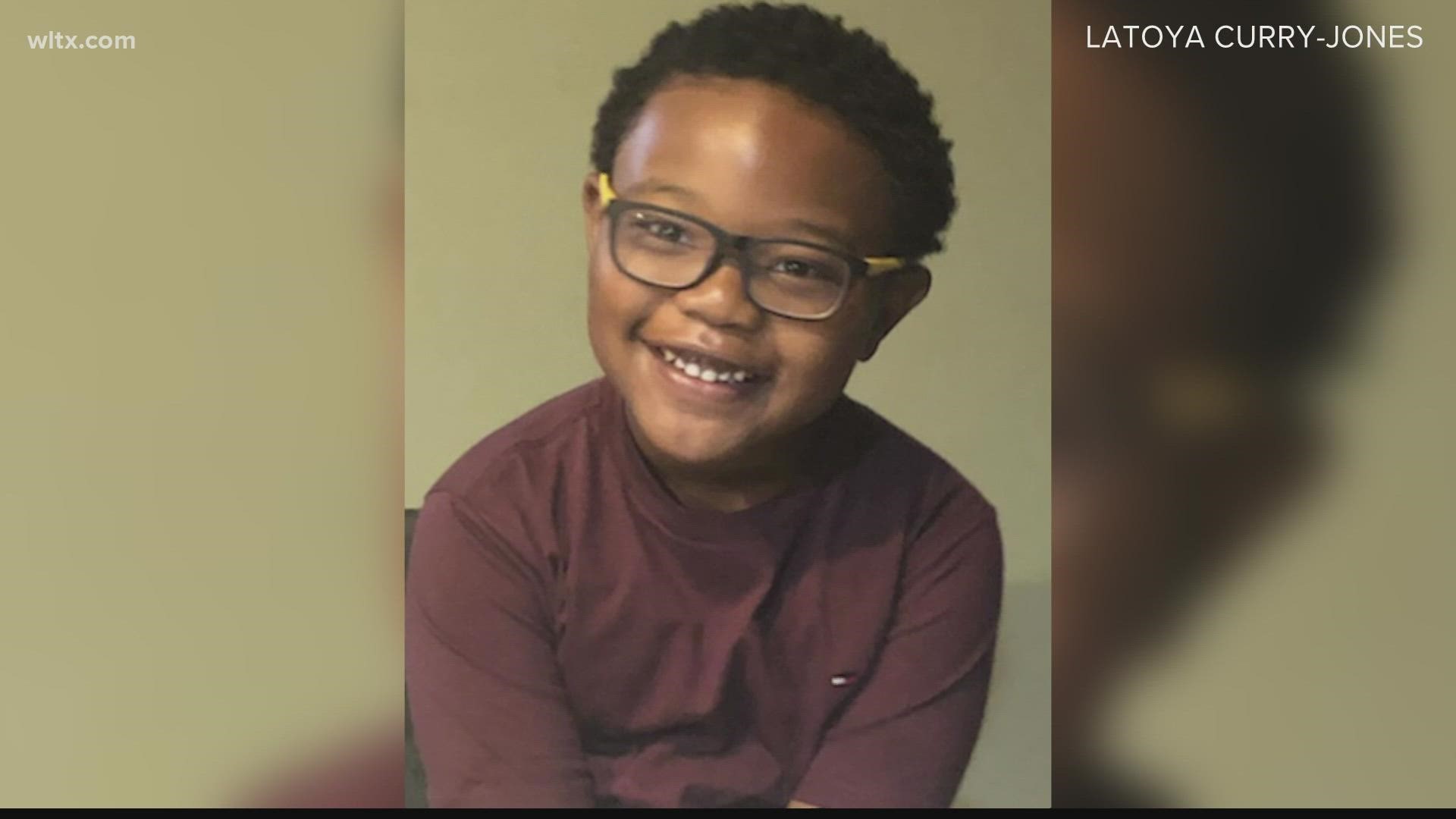 A normal lunch hour at a Midlands elementary school quickly turned into an emergency when teachers saw 6-year-old kindergartener Wells Jones slumped over.