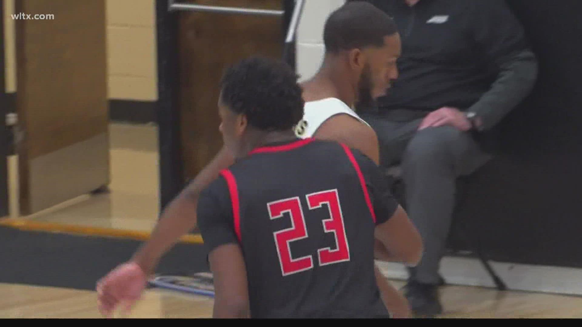 Newberry College goes on the road and pulls out a 69-67 victory over Anderson University.