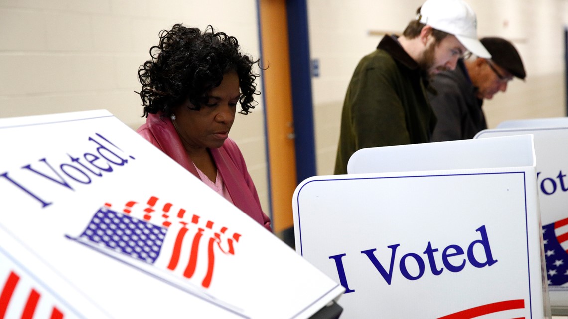 Democrats Vote To Make South Carolina 1st Primary Voting State | Wltx.com