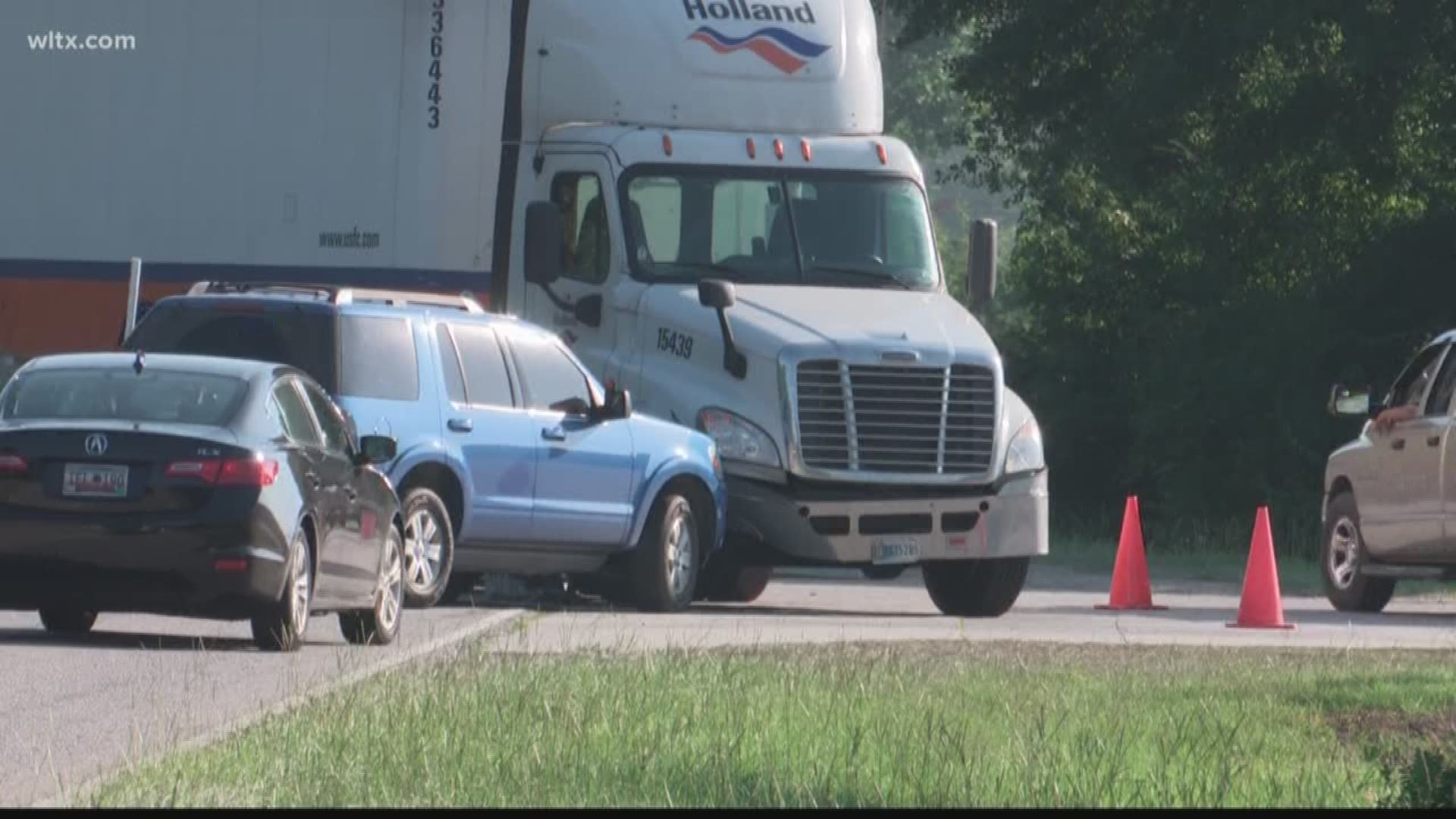 1 Dead in Fatal Accident on Charleston Highway