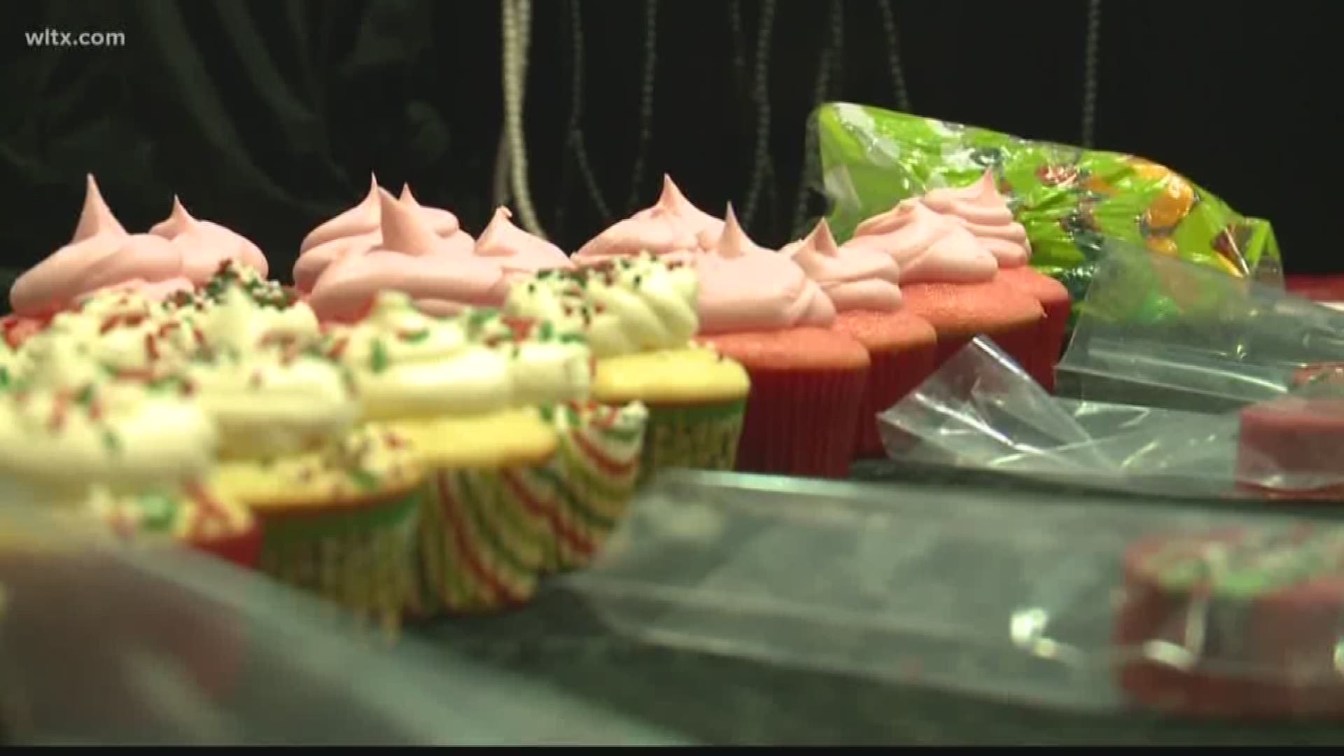 Christmas Peddler Craft Show brings in the shoppers