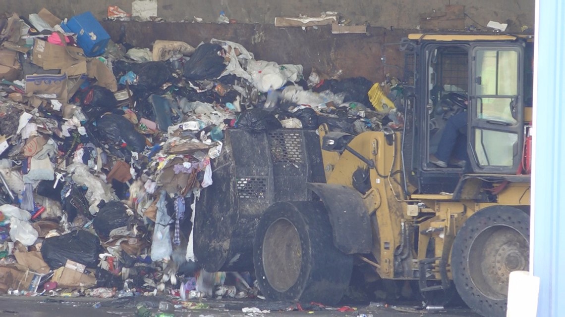 Lexington experiencing trash pickup delays due to COVID impacts - Vimarsana News