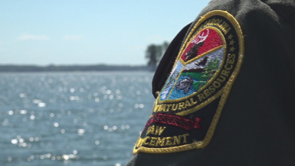 Search for missing boater underway on Lake Murray