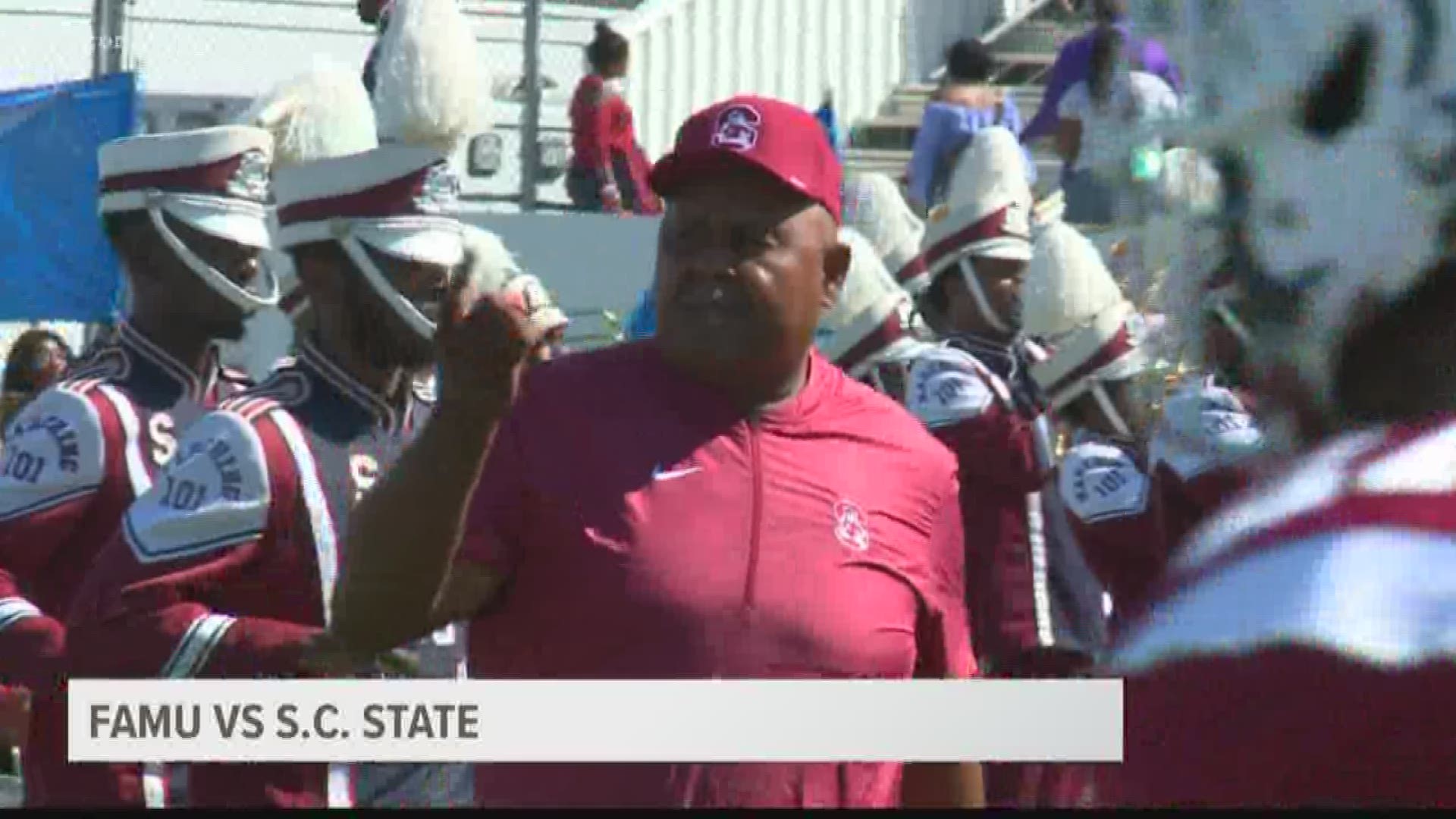 South Carolina State and FAMU put on a show in Orangeburg with the visiting Rattlers pulling out the win.