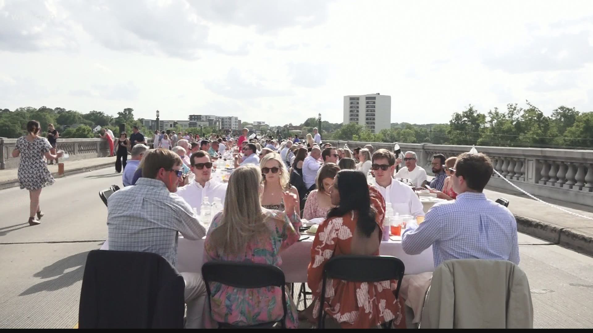 Annual event was sold out, about 1,000 diners gathered on iconic Midlands landmark