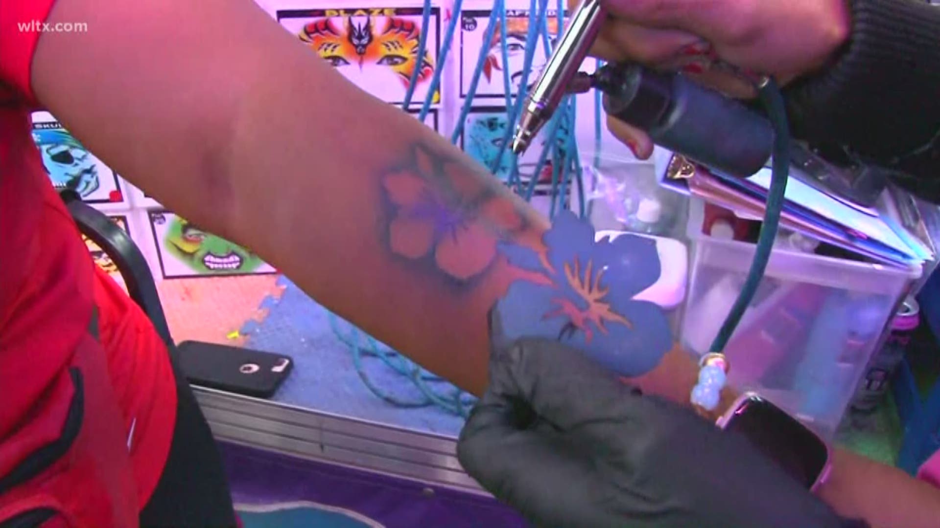 Tattoo artists make their mark at Hong Kong fair | Malay Mail