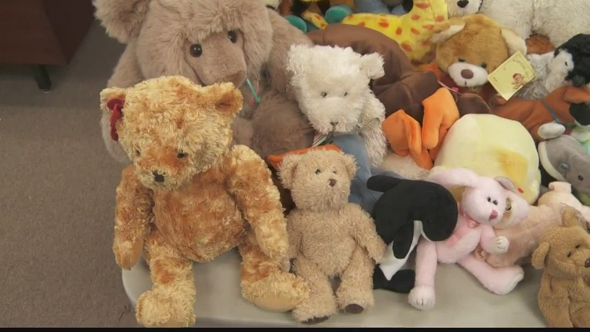 One Midlands Teen arms Saluda Sheriff's Office with Stuffed Animals