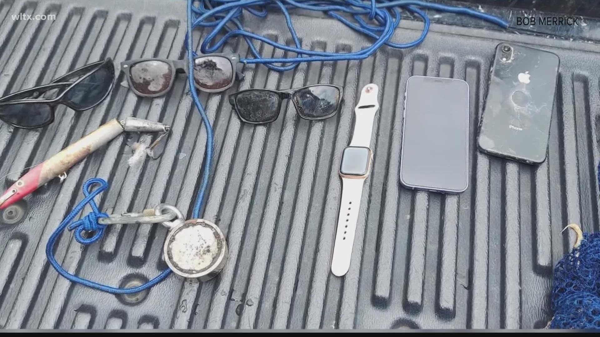 This diver has been retrieving people's sunglasses, iphone and lockets for the past three years.
