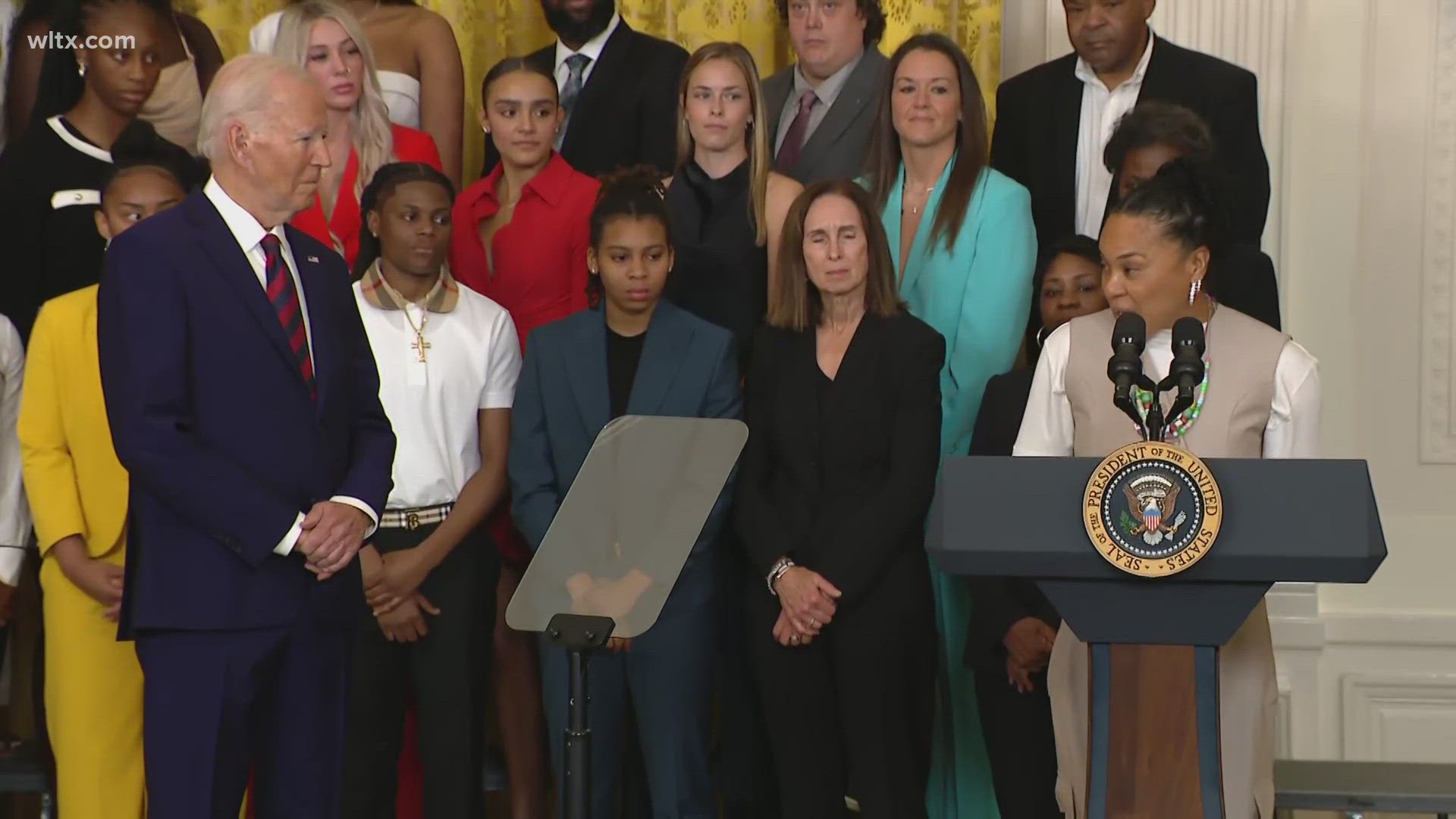 Coach Dawn Staley and her unbeaten Gamecocks got a chance to meet the President.