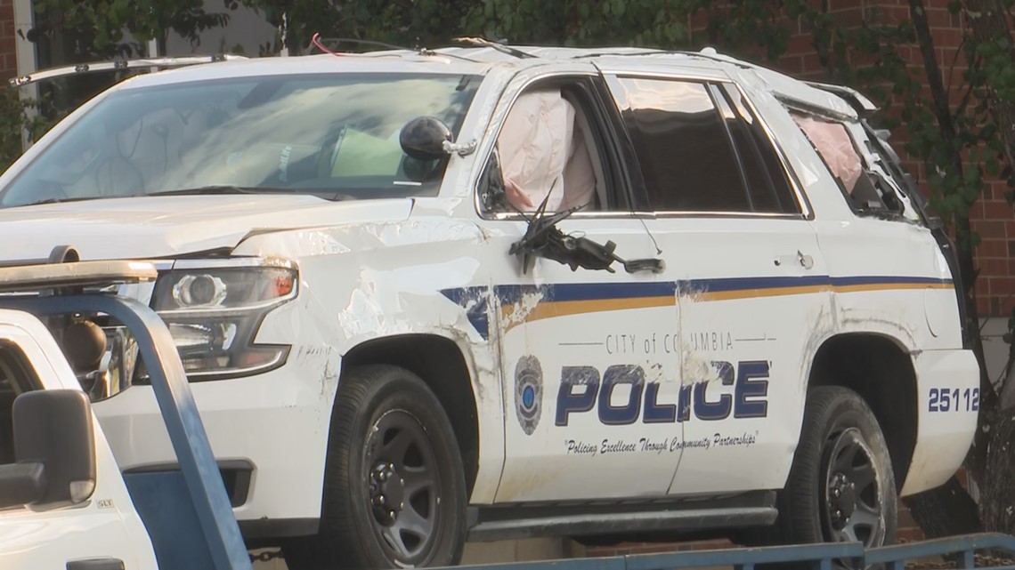 Columbia police car damaged in wreck in downtown Columbia