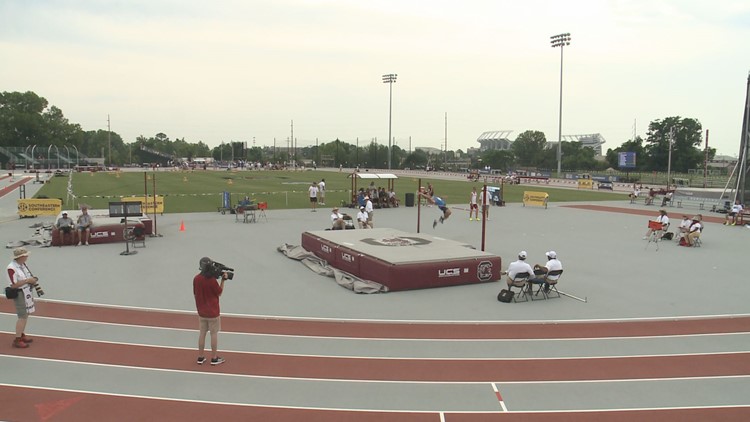 Both USC Track And Field Teams Rank In the Top 20 | wltx.com
