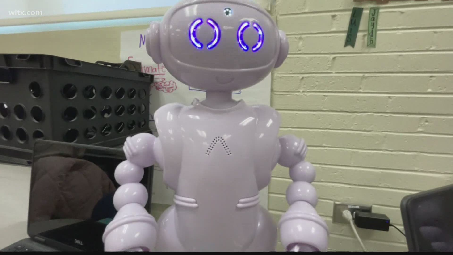 One Lexington Two school is helping students learn by using robots in the classroom.