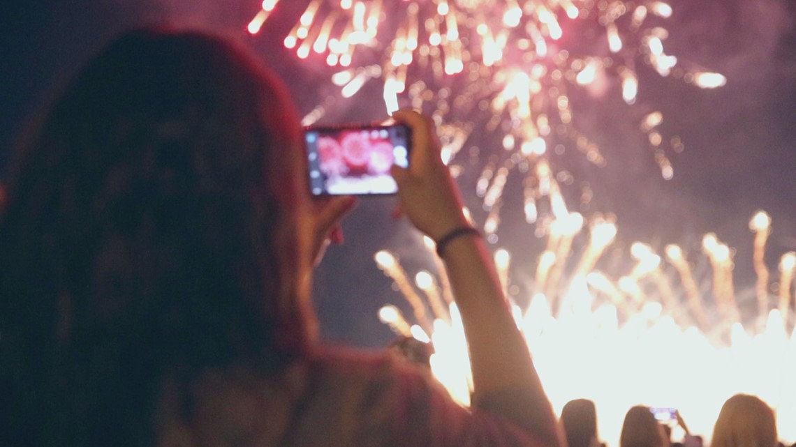 Lexington to hold fireworks show with social distancing