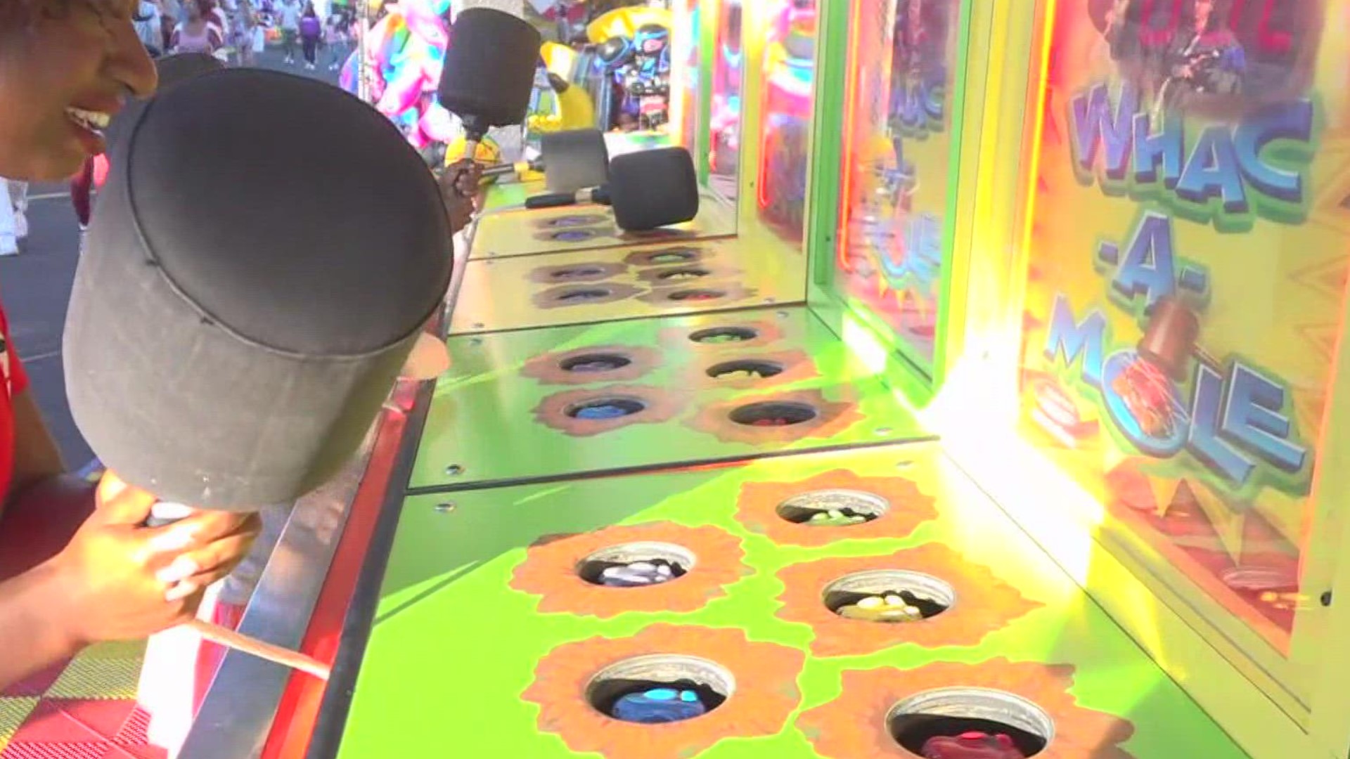 It's all fun and games for fairgoers at the South Carolina State Fair!