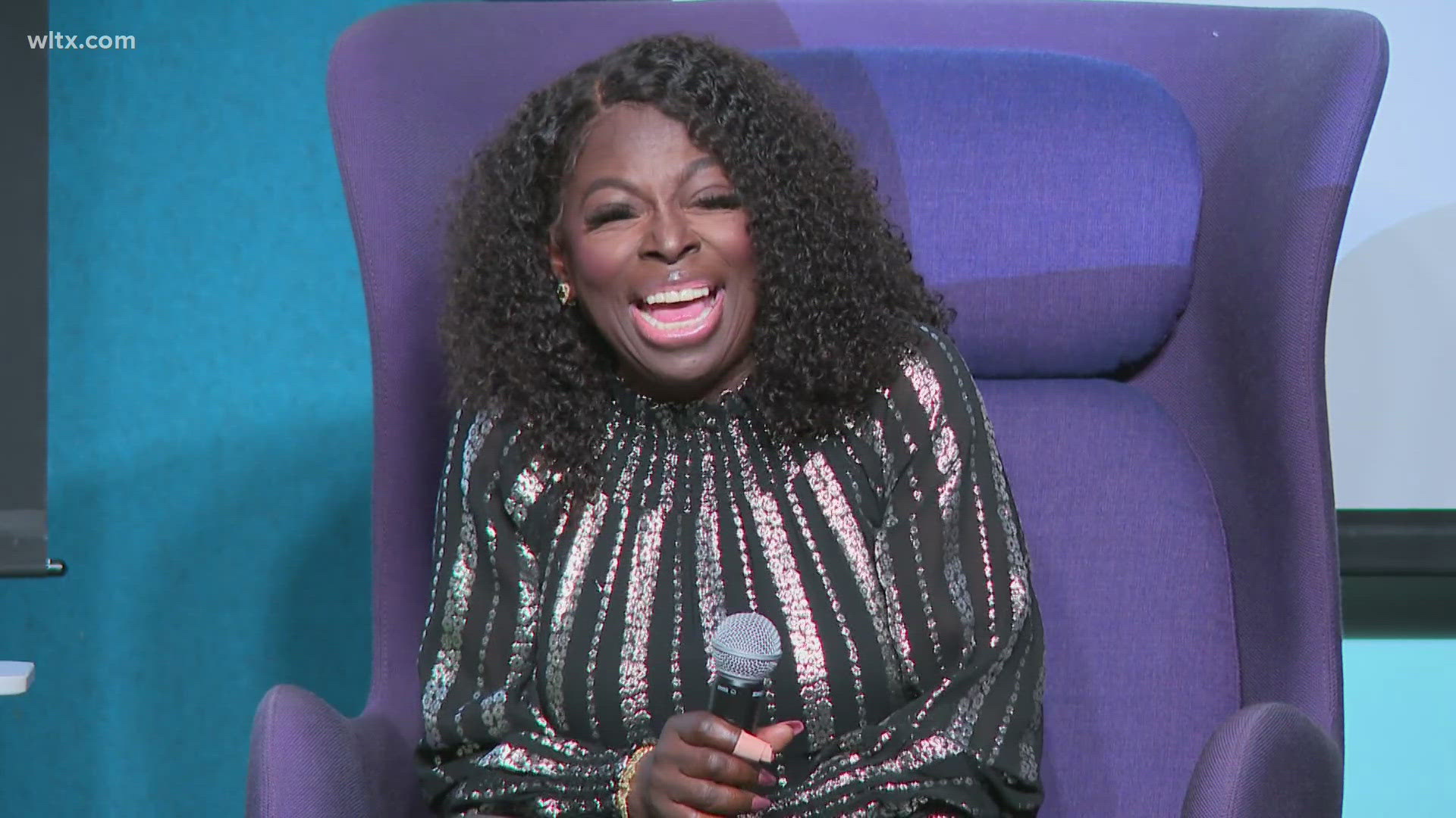 South Carolina signer Angie Stone killed in car accident | wltx.com