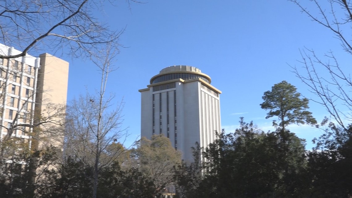 SkyHigh, Spinning Restaurant Gives Columbia Diners a Great View