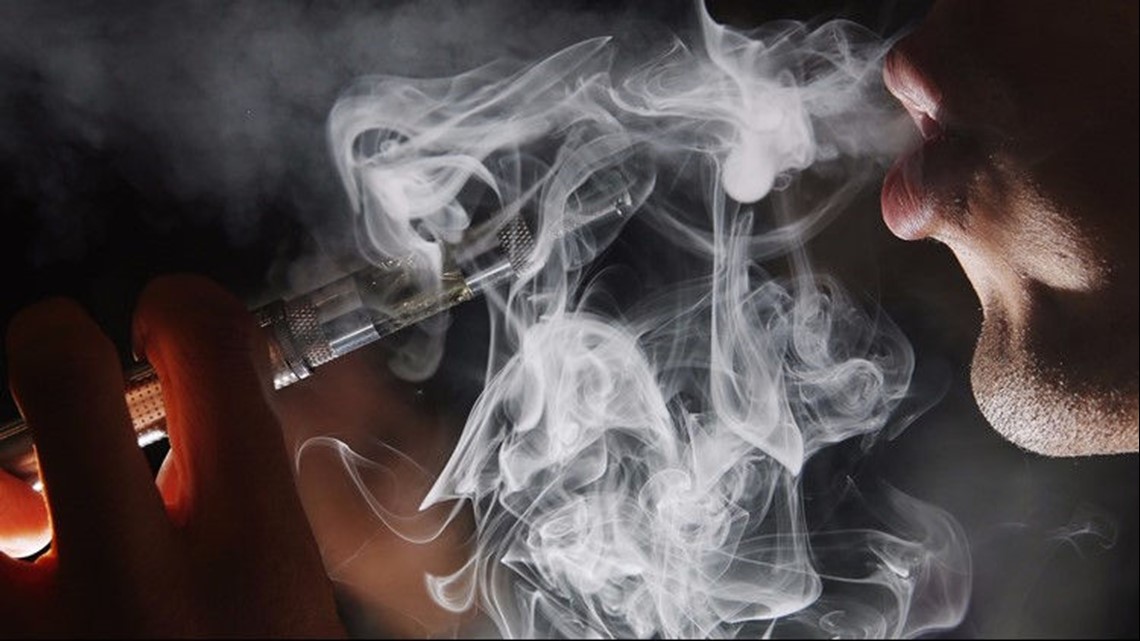 Teen develops wet lung after vaping for 3 weeks wltx